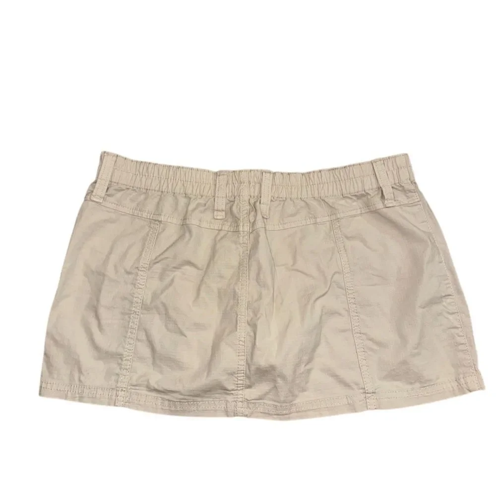 Urban Outfitters BDG Women's Y2K Beige Cargo Skirt Size XL